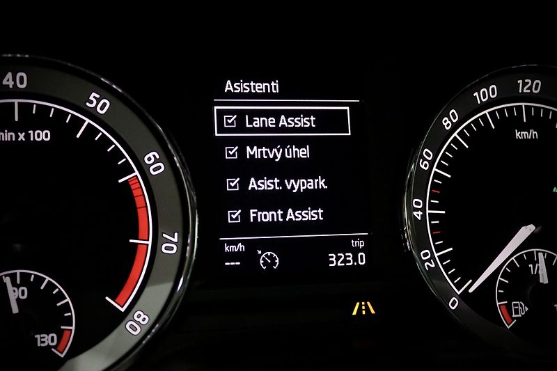 Škoda Octavia 3 FL Combi 1.4 TSI 110 kW DSG - fotka 30 z 43