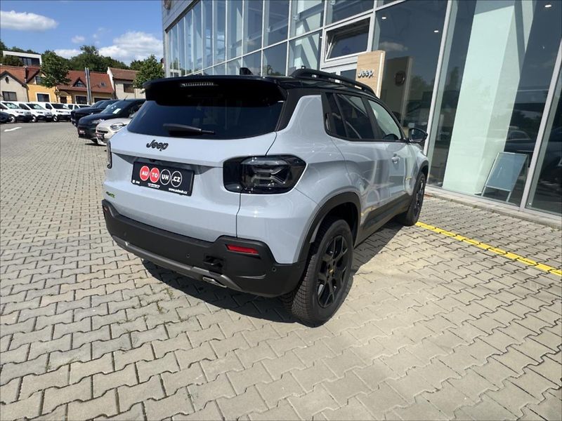 Jeep Avenger (2025) 1,2   4xe The North Face - fotka 7 z 23