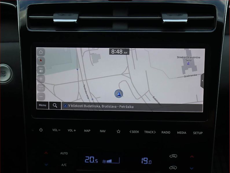 Hyundai Tucson (2021) 1.6 T-GDI 48V MHEV - fotka 13 z 22