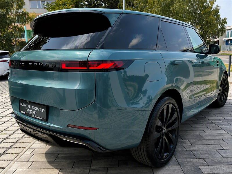 Land Rover Range Rover Sport (2026) 3,0 D300 DYNAMIC SE - fotka 8 z 35