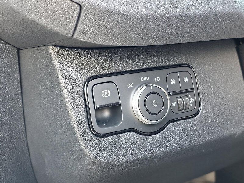 Mercedes-Benz eSprinter 320 KAWA PRO L 81kWh - fotka 15 z 26