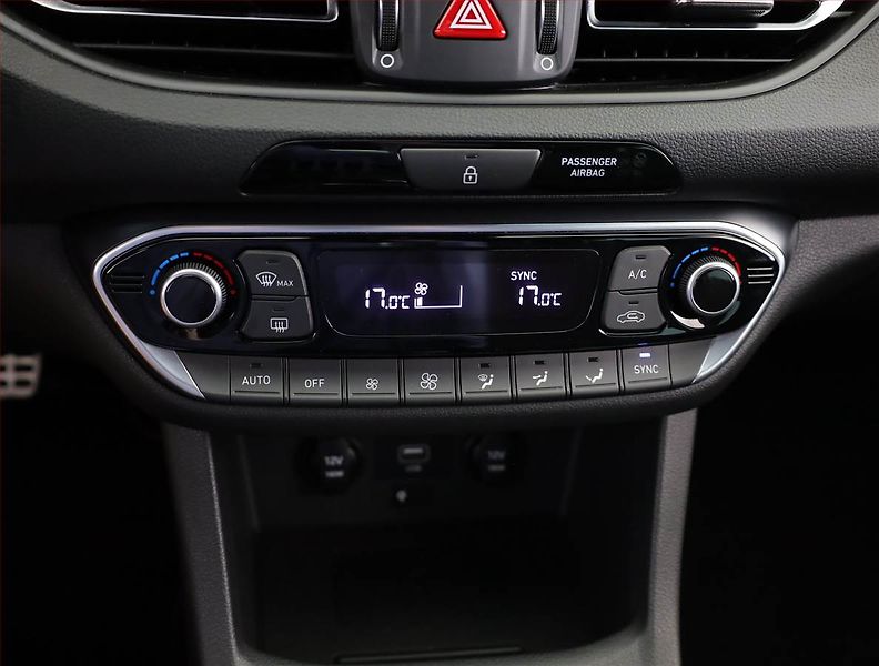 Hyundai i30 (2023) N-Line 2.0 N - fotka 14 z 20