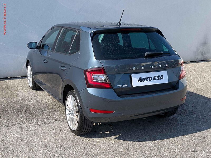 Škoda Fabia (2020) 1.0TSi, ČR, LED, AC - fotka 6 z 16