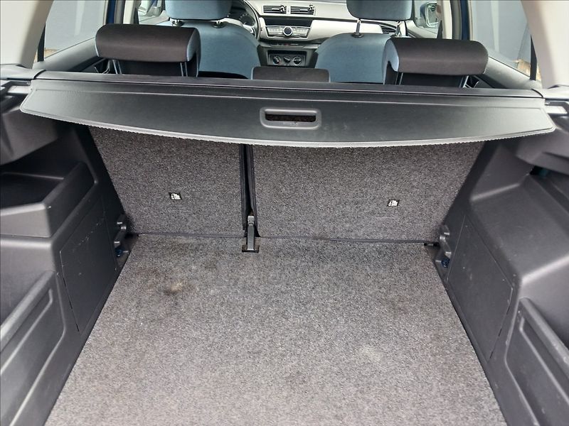 Škoda Fabia 1,2 TSI AMBITION KOMBI - fotka 16 z 17