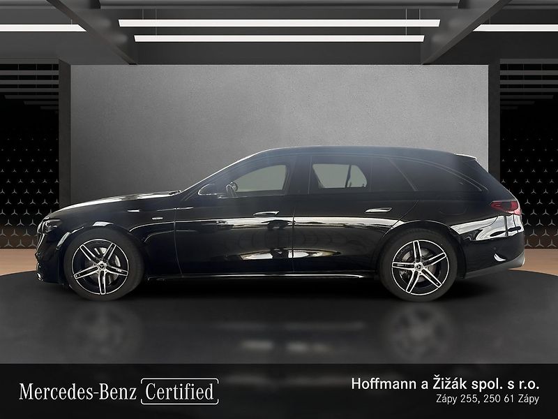 Mercedes-Benz Třídy E 300de 4M kombi AMG linie - fotka 8 z 21
