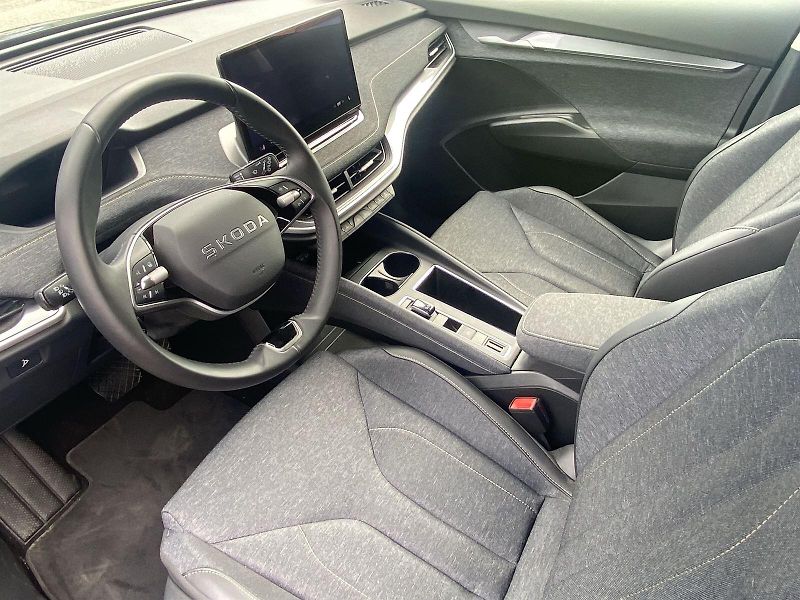 Škoda Elroq (2025) 85 210 kW Selection - fotka 8 z 37
