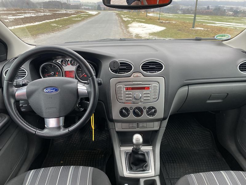 Ford Focus (2009) - fotka 12 z 19