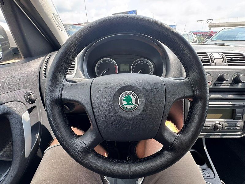 Škoda Roomster (2007) 1,6i 16V 77 KW ROZVODY STK - fotka 26 z 49