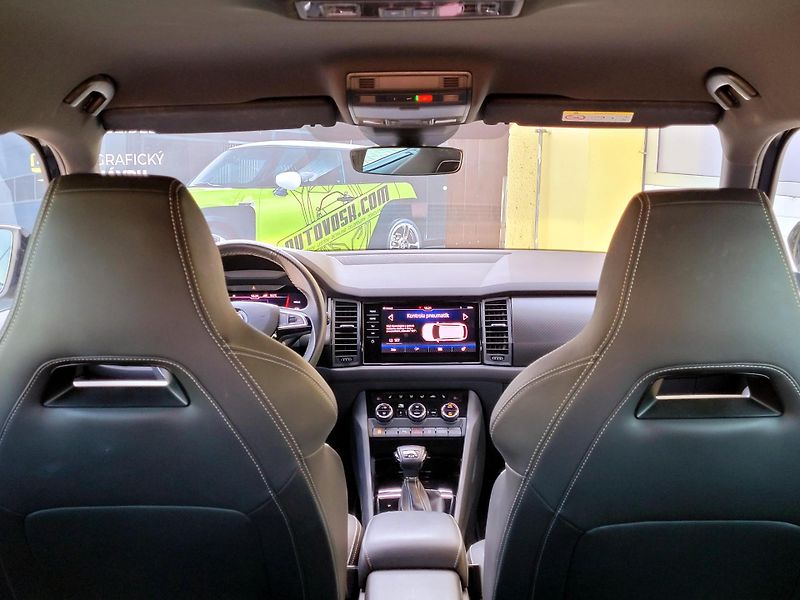 Škoda Kodiaq CZ,1maj,4x4, Sport-Line 140kW - fotka 20 z 53
