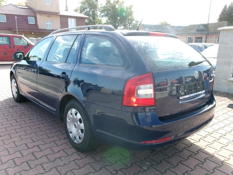 Škoda Octavia (2012) 1,2 TSI KLIMA  - fotka 6 z 25