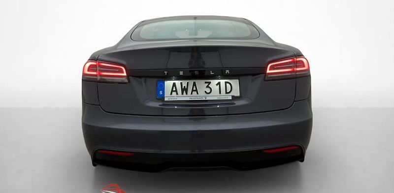 Tesla Model S LR AWD Vzduch Pano. Kam Yoke - fotka 6 z 35