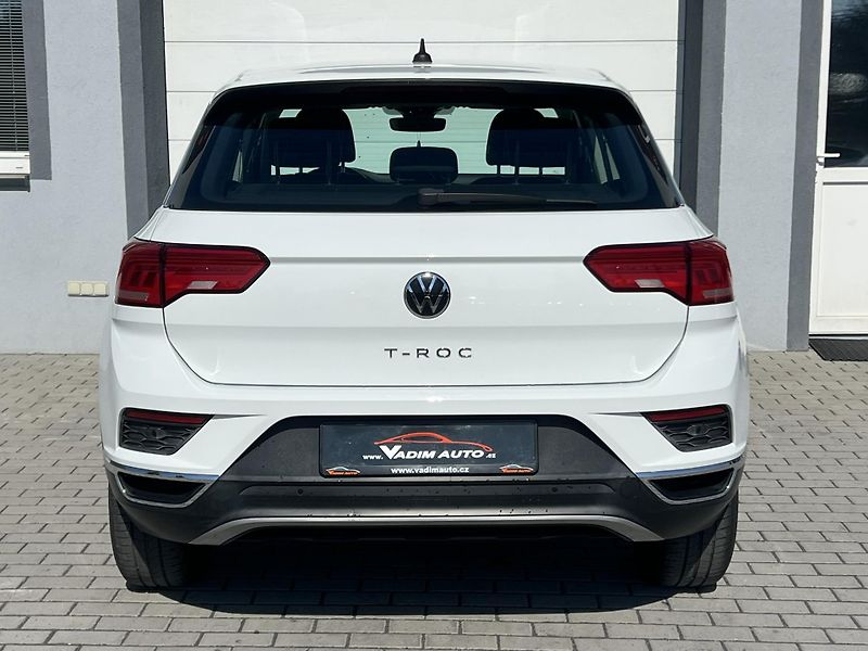 Volkswagen T-Roc (2022) 1.0TSI 81kW NAVI  - fotka 6 z 20