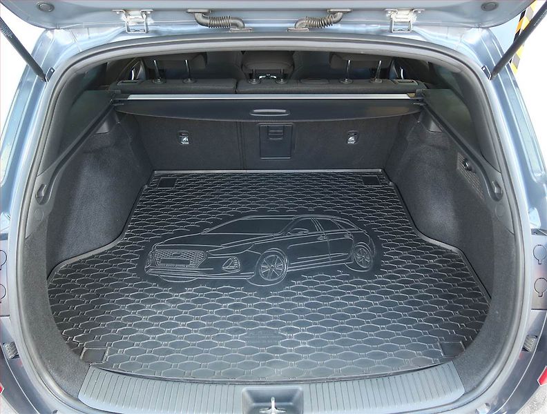 Hyundai i30 (2022) 1.5 T-GDI MHEV, Serv.kniha - fotka 13 z 19