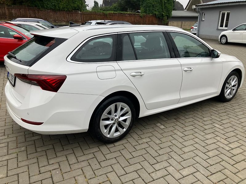 Škoda Octavia (2023) 2.0TDI STYLE NEHAVAROVANÉ - fotka 4 z 28