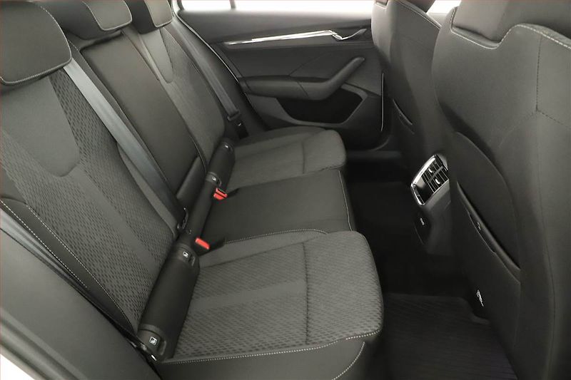 Škoda Octavia (2021) Style 1.5 TSI, ČR,1.maj, Navi - fotka 7 z 13