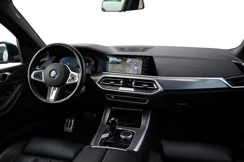 BMW X5 xDrive30d - fotka 11 z 14