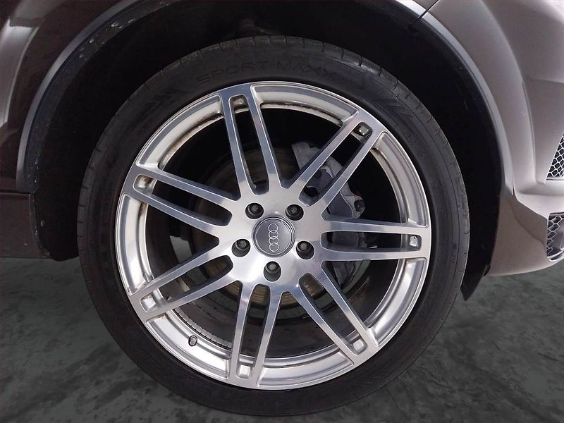 Audi Q7 (2011) 3.0 TDI, 4X4, Automat - fotka 15 z 23