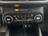 Ford Focus Active 2.0 EB 150k 5dv. aut. - náhled 22