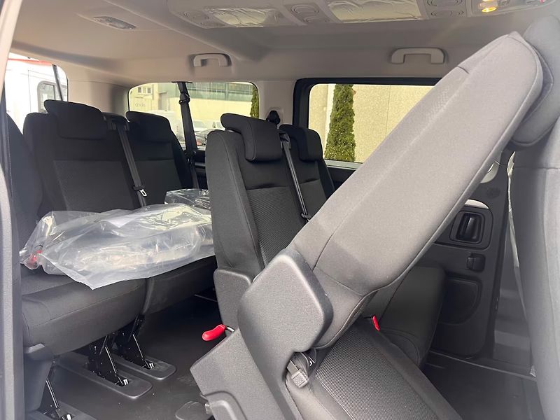 Opel Zafira (2026) L2 XL Edition 130kW - fotka 14 z 18
