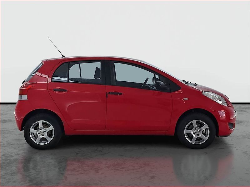 Toyota Yaris (2009) 1.0 VVT-i, nová STK - fotka 6 z 14