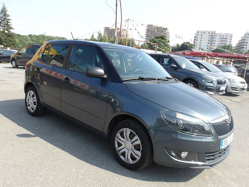 Škoda Fabia 1,4MPi 63kW KRASAVEC ! - fotka 5 z 25