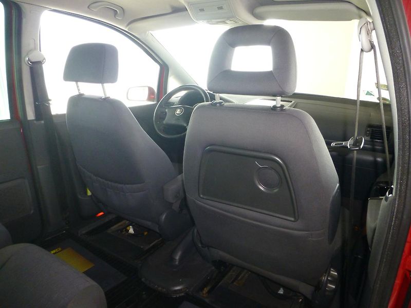 Seat Alhambra (2004) 1,9TDI**VYHŘ.S*ALU*TAŽNÉ*7MÍS - fotka 21 z 23