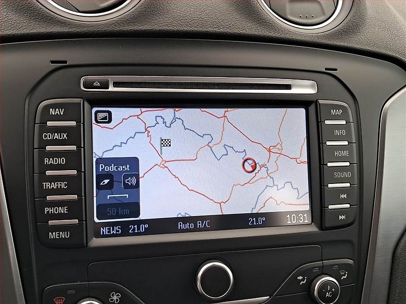Ford Mondeo (2014) Titanium 2.0 TDCi, Navi - fotka 13 z 18
