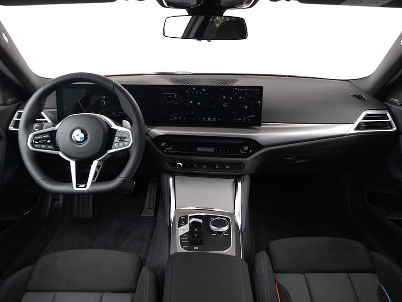 BMW Řada 2 218i Coupé - fotka 6 z 6