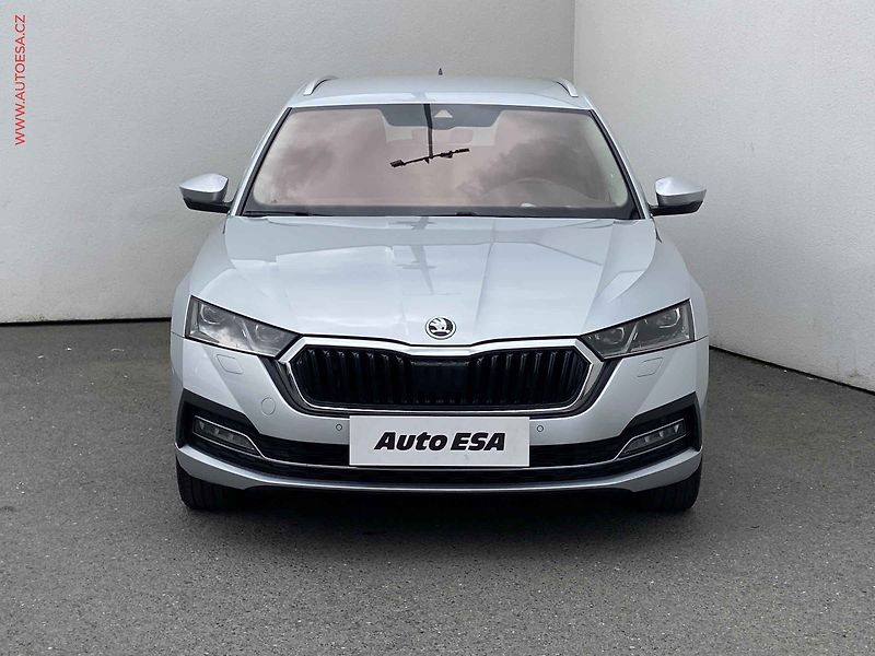 Škoda Octavia (2020) 1.0 TSi e-TEC, Style, DSG - fotka 2 z 20