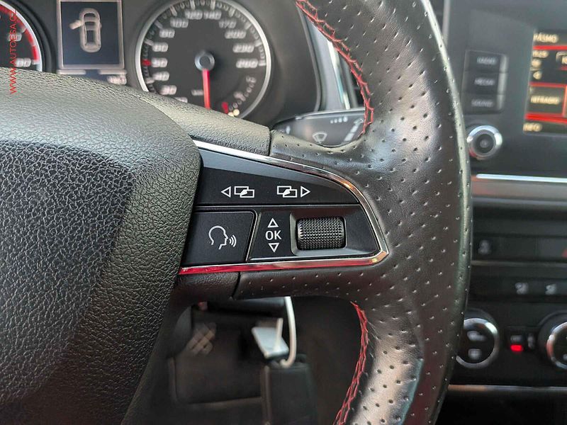 Seat Leon (2015) 1.4 TSi, ČR, AC, tempo - fotka 14 z 16