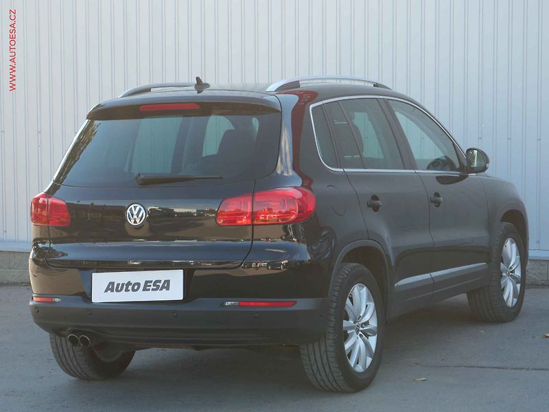 Volkswagen Tiguan (2013) 2.0TDi 4x4, Sport, DSG - fotka 4 z 25