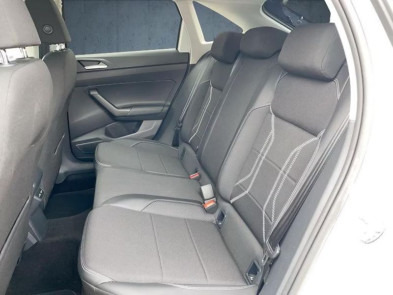 Volkswagen Taigo 1.5TSI DSG 110kW Style DPH - fotka 6 z 6