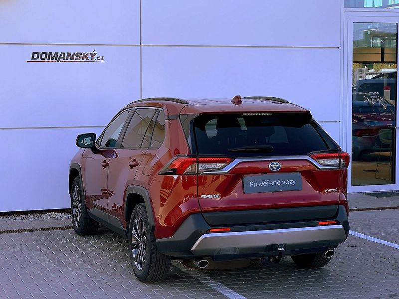 Toyota RAV4 COMFORT STYLE 2.5 HEV 4x4 AT - fotka 13 z 32