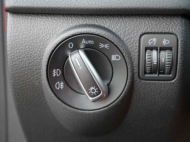 Volkswagen Tiguan (2011) 1.4TSi, servis.kniha - fotka 12 z 17