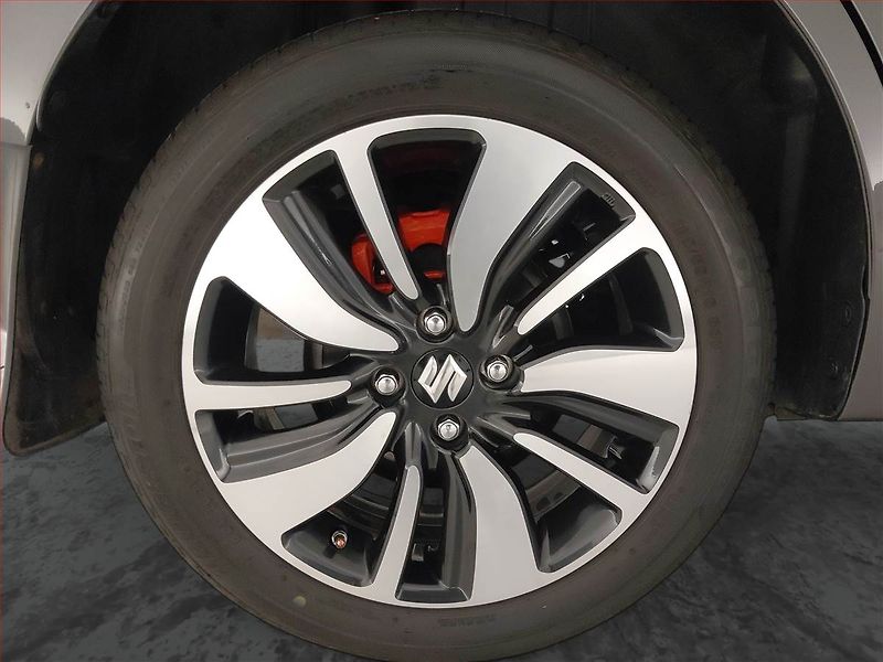 Suzuki Swift (2020) 1.2 SHVS, 4X4, Serv.kniha - fotka 15 z 22