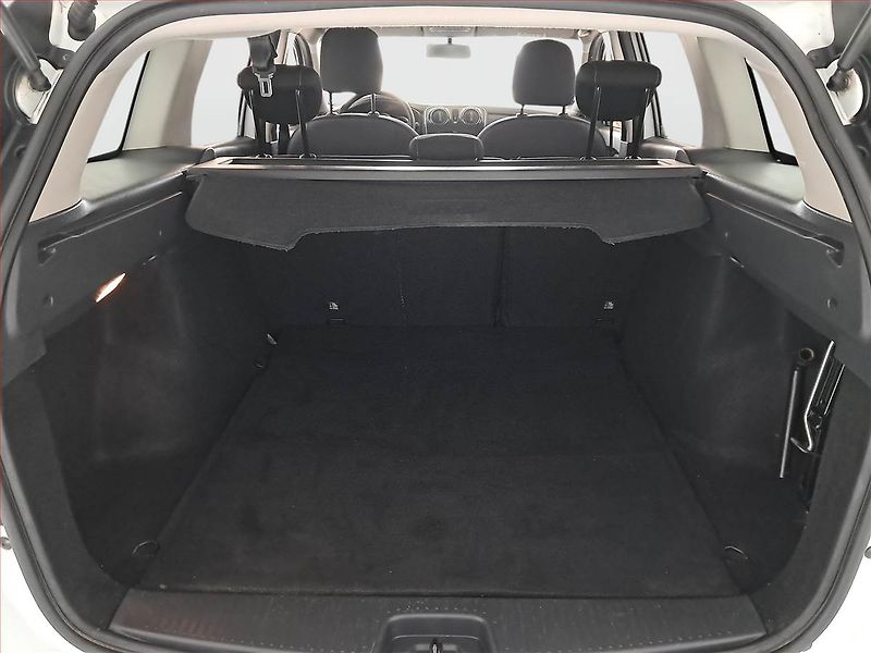 Dacia Logan (2018) 1.0 SCe, ČR,1.maj, Serv.kniha - fotka 13 z 14