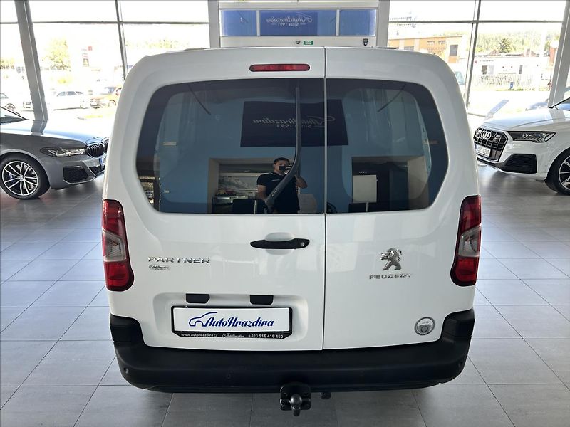 Peugeot Partner 1,6   HDI,2.MAJ,DPH,TAŽNÉ,L2,L - fotka 6 z 23