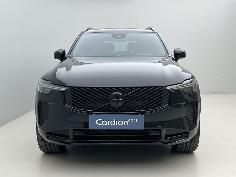 Volvo XC90 (2026) B5 AWD BLACK EDITION PLUS - fotka 16 z 49