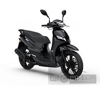 Peugeot (2025) Kisbee M 125 Jet Black Euro 5+ - fotografie inzerátu