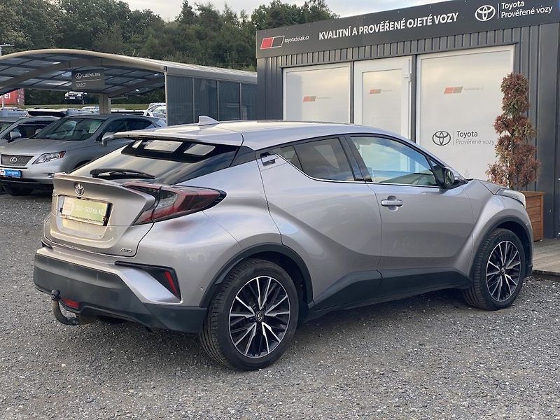 Toyota C-HR 1.2iT, ČR, 4x4, Executive - fotka 7 z 17