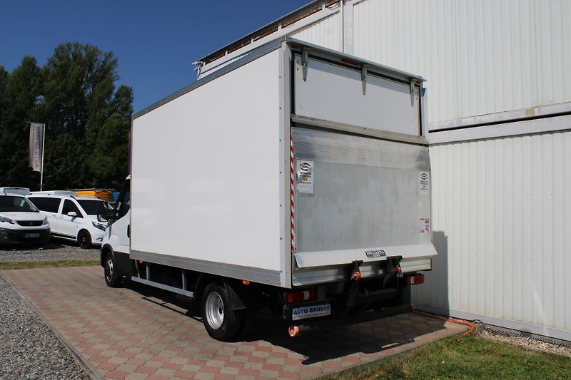 Iveco Daily 35C160 3,0 Skříň+čelo+klima - fotka 5 z 19