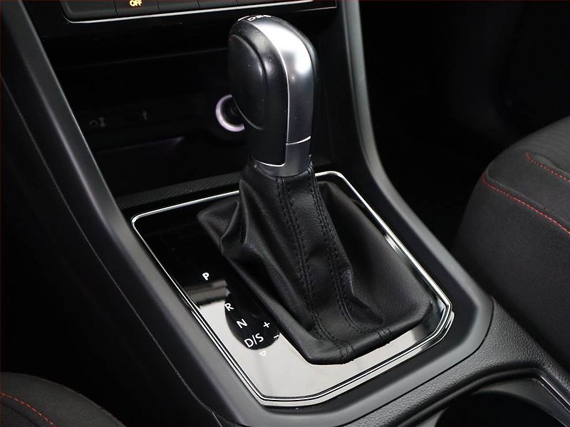 Volkswagen Touran (2017) Comfortline 1.4 TSI, Automat - fotka 11 z 18
