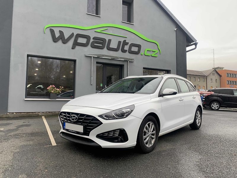 Hyundai i30 1.6 CRDi 85 kW 1.MAJITEL DPH - fotka 1 z 17