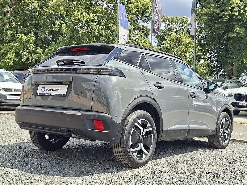 Peugeot 2008 ALLURE 1,2 PT 100k M6 - fotka 3 z 27