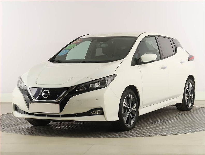Nissan Leaf (2020) 40 kWh, SoH 91%, Automat - fotka 2 z 24