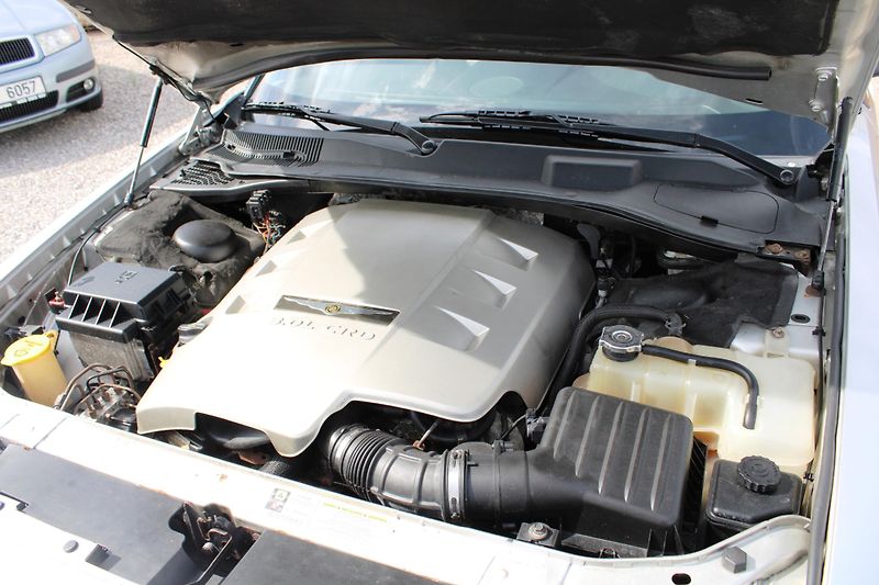 Chrysler 300C (2007) REZERVACE - fotka 17 z 17