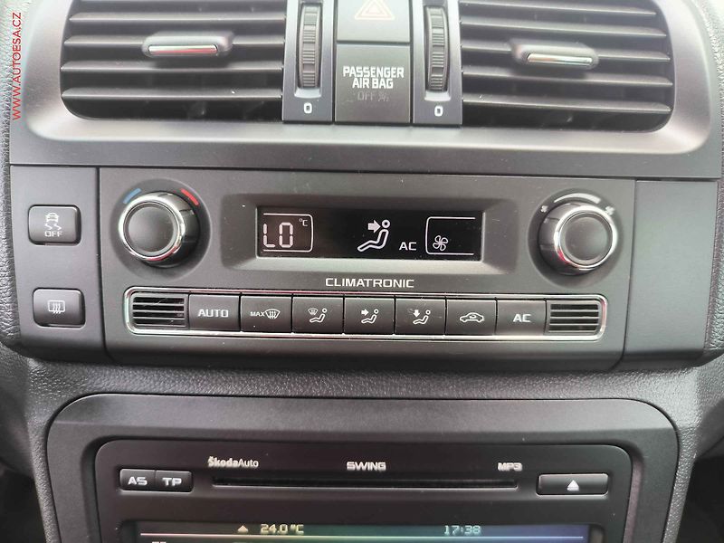 Škoda Roomster (2012) 1.2 TSi, Family, +kola - fotka 12 z 17