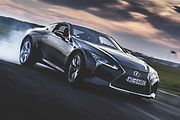 Lexus LC 500.