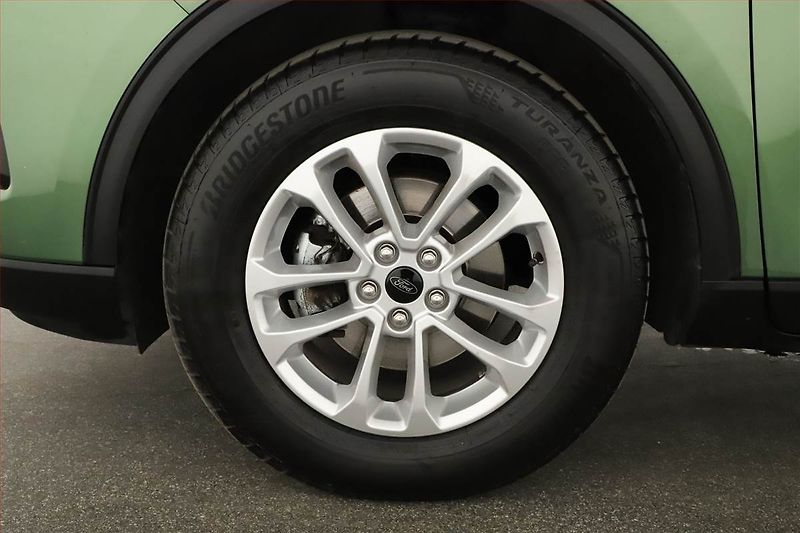 Ford Kuga (2024) Titanium 1.5 EcoBoost - fotka 20 z 20