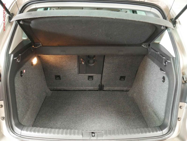 Volkswagen Tiguan (2012) 1.4TSi 4x4, ČR, Výhř.sed. - fotka 7 z 20